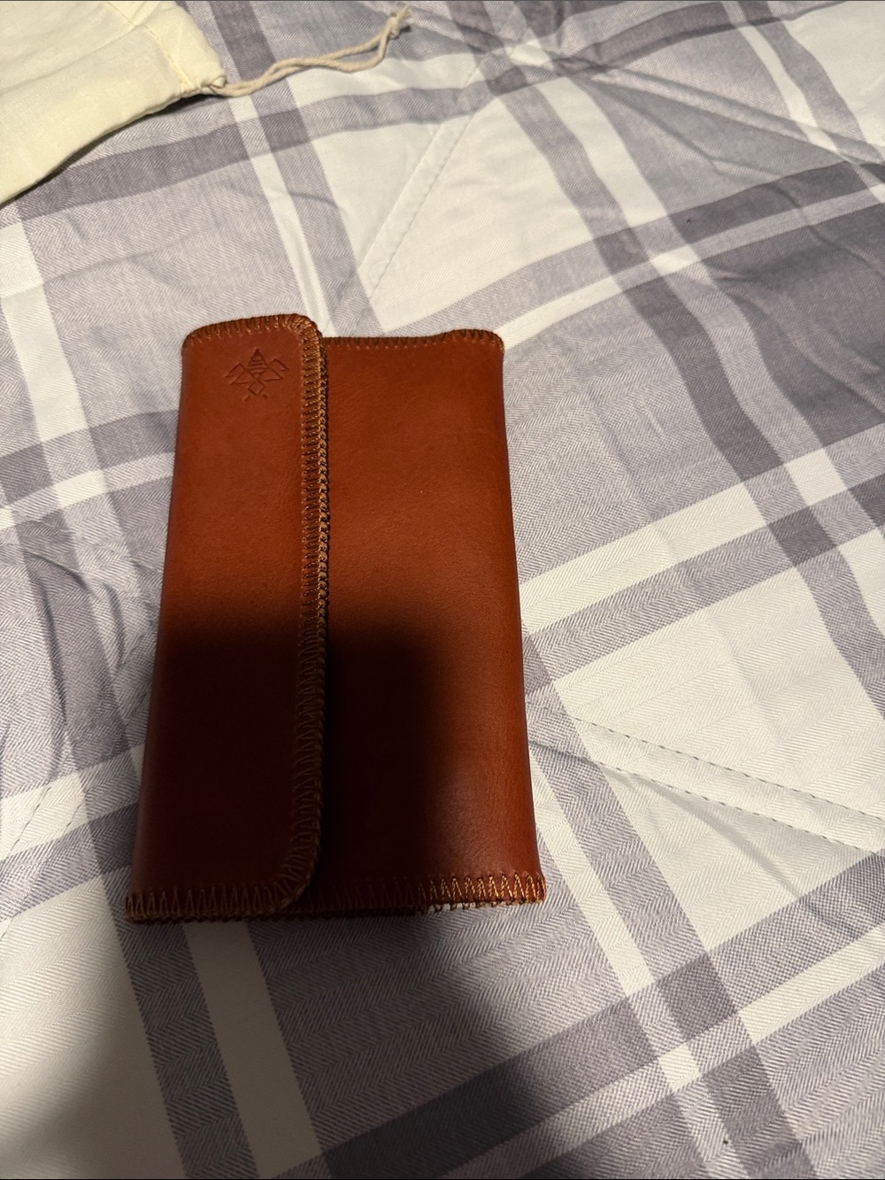 Lyons Leather Cognac travel wallet brand new
